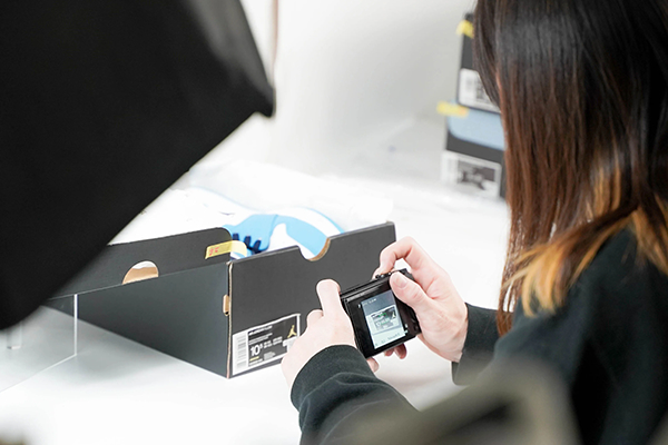 online sales staff